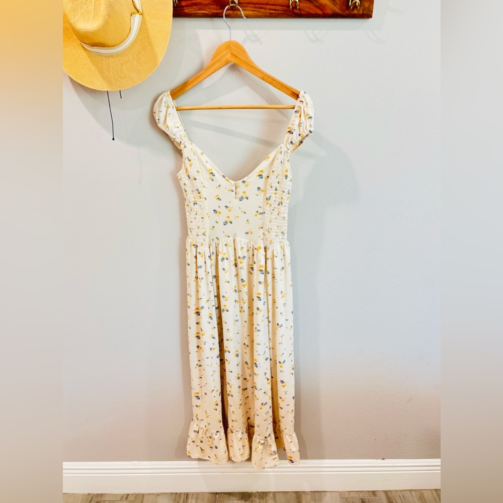Urban Outfitters Elenor Midi Dress with Yellow & Blue Floral Print size Small - Picture 10 of 16